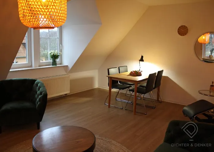 Dichter & Denker شقة *